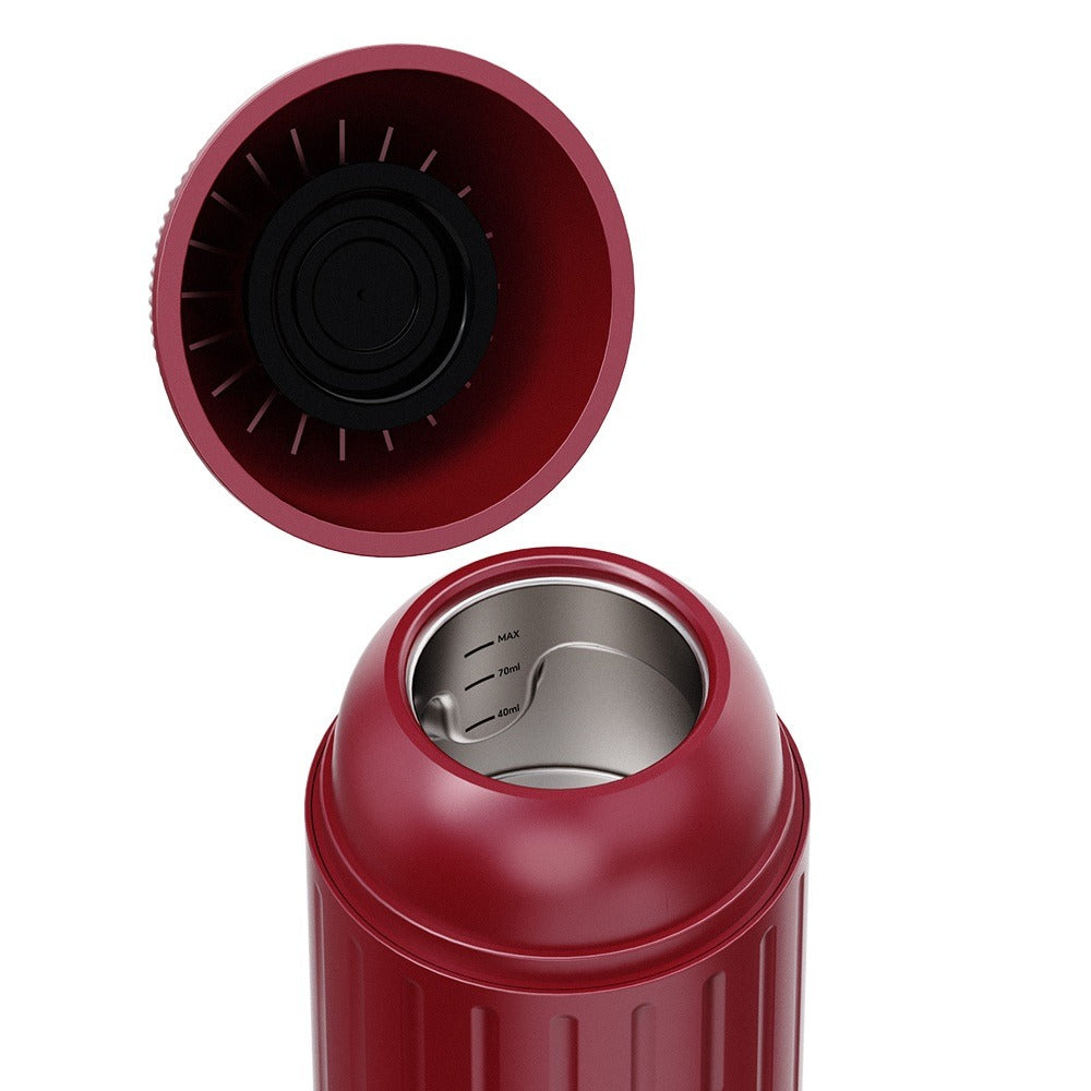 VESPRA V1 Rouge Espresso ouverte, réservoir inox de 80 ml avec repères 40, 70 et MAX